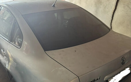 Volkswagen Passat B5+ рестайлинг, 1998 год, 160 000 рублей, 2 фотография