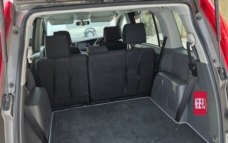 Toyota ISis I, 2010 год, 1 150 000 рублей, 25 фотография