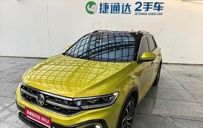 Volkswagen T-Roc I, 2023 год, 1 950 000 рублей, 1 фотография