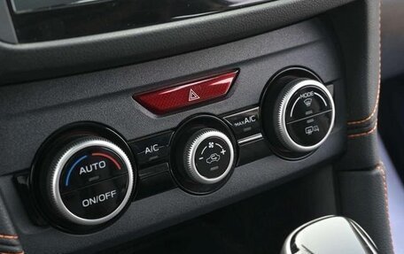 Subaru XV II, 2019 год, 2 230 000 рублей, 11 фотография