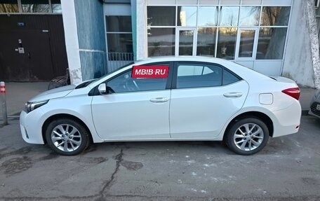 Toyota Corolla, 2013 год, 1 350 000 рублей, 4 фотография