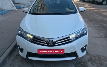 Toyota Corolla, 2013 год, 1 350 000 рублей, 2 фотография