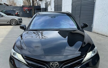 Toyota Camry, 2019 год, 4 000 000 рублей, 2 фотография