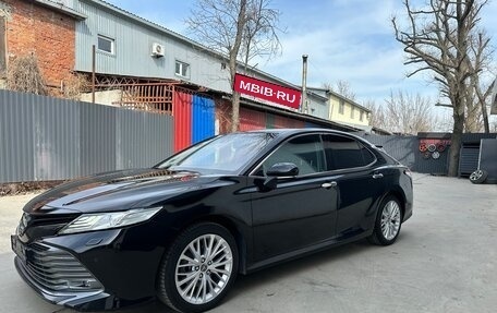 Toyota Camry, 2019 год, 4 000 000 рублей, 5 фотография