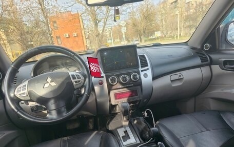 Mitsubishi Pajero Sport II рестайлинг, 2015 год, 1 850 000 рублей, 10 фотография