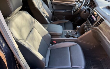 Volkswagen Teramont I, 2018 год, 3 390 000 рублей, 11 фотография