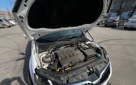 Skoda Octavia, 2017 год, 1 890 000 рублей, 7 фотография