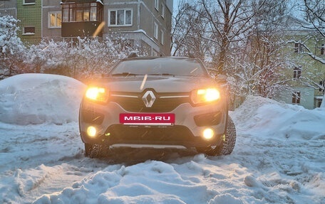 Renault Sandero II рестайлинг, 2017 год, 950 000 рублей, 3 фотография