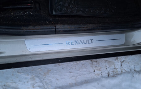 Renault Sandero II рестайлинг, 2017 год, 950 000 рублей, 21 фотография