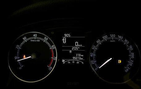 Skoda Rapid I, 2019 год, 1 300 000 рублей, 14 фотография