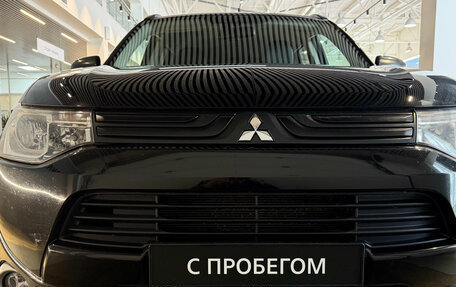Mitsubishi Outlander III рестайлинг 3, 2013 год, 1 299 000 рублей, 3 фотография