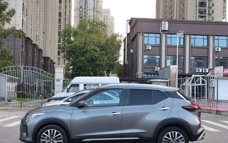 Nissan Kicks I, 2022 год, 1 200 000 рублей, 3 фотография