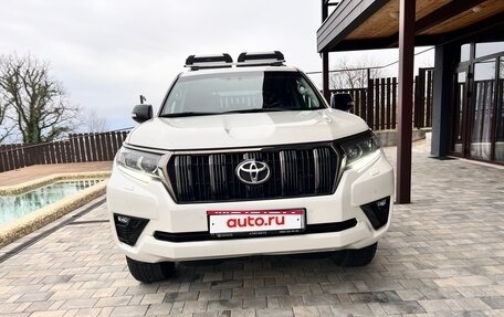 Toyota Land Cruiser Prado 150 рестайлинг 2, 2021 год, 7 500 000 рублей, 1 фотография