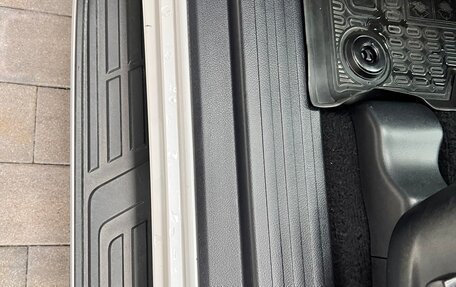 Toyota Land Cruiser Prado 150 рестайлинг 2, 2021 год, 7 500 000 рублей, 8 фотография