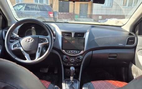 Hyundai Solaris II рестайлинг, 2013 год, 1 090 000 рублей, 5 фотография