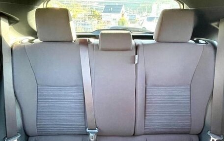 Toyota Yaris, 2022 год, 989 000 рублей, 18 фотография