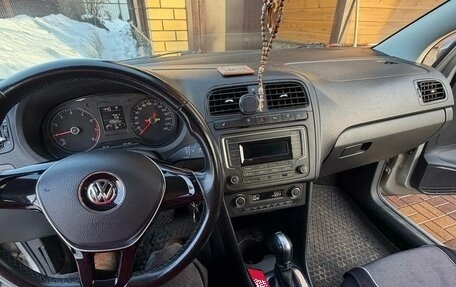 Volkswagen Polo VI (EU Market), 2018 год, 1 300 000 рублей, 10 фотография