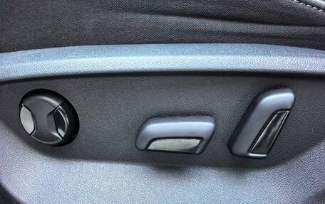 Volkswagen T-Roc I, 2023 год, 2 105 000 рублей, 11 фотография