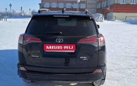 Toyota RAV4, 2017 год, 2 520 000 рублей, 6 фотография