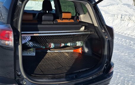 Toyota RAV4, 2017 год, 2 520 000 рублей, 16 фотография