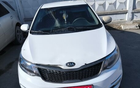 KIA Rio III рестайлинг, 2016 год, 600 000 рублей, 1 фотография