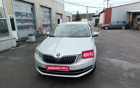 Skoda Octavia, 2017 год, 999 999 рублей, 1 фотография
