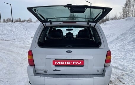 Ford Maverick, 2005 год, 590 000 рублей, 14 фотография