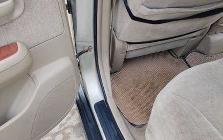 Nissan Tiida, 2004 год, 430 000 рублей, 6 фотография