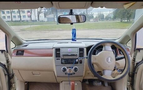 Nissan Tiida, 2004 год, 430 000 рублей, 3 фотография