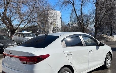 KIA Rio IV, 2018 год, 1 200 000 рублей, 5 фотография