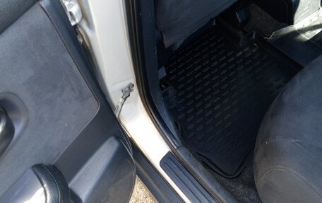 Nissan Tiida, 2008 год, 650 000 рублей, 29 фотография