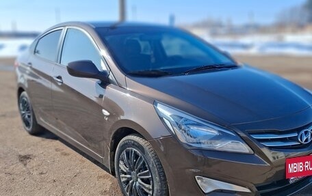 Hyundai Solaris II рестайлинг, 2016 год, 835 000 рублей, 2 фотография