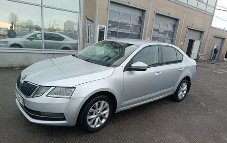 Skoda Octavia, 2017 год, 999 999 рублей, 6 фотография