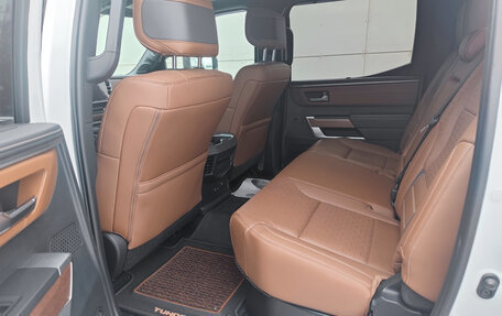 Toyota Tundra, 2022 год, 7 800 000 рублей, 8 фотография