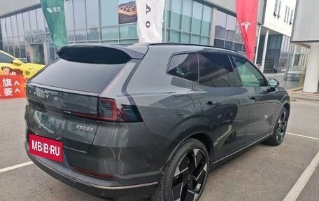 Volvo XC70, 2025 год, 8 800 000 рублей, 2 фотография