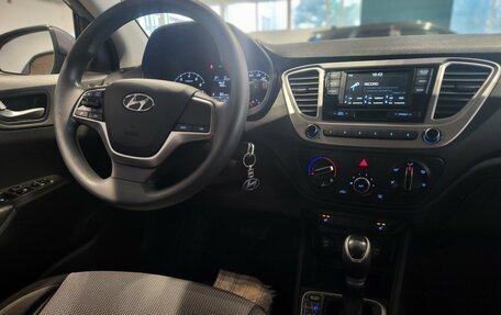 Hyundai Solaris II рестайлинг, 2021 год, 1 320 000 рублей, 14 фотография