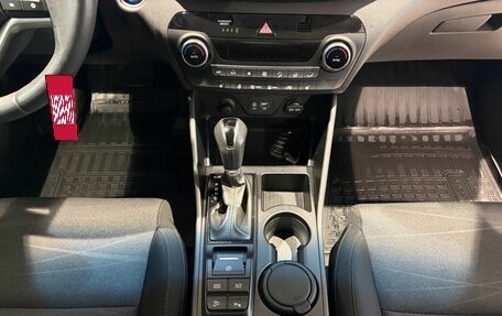 Hyundai Tucson III, 2018 год, 2 399 000 рублей, 18 фотография