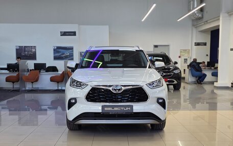 Toyota Highlander, 2026 год, 5 850 000 рублей, 2 фотография