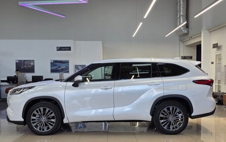 Toyota Highlander, 2026 год, 5 850 000 рублей, 4 фотография