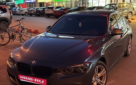 BMW 3 серия, 2018 год, 2 750 000 рублей, 10 фотография