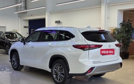 Toyota Highlander, 2026 год, 5 850 000 рублей, 6 фотография