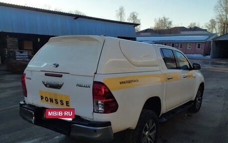 Toyota Hilux VIII, 2015 год, 2 400 000 рублей, 6 фотография