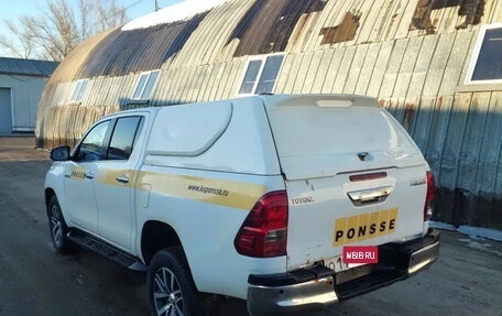 Toyota Hilux VIII, 2015 год, 2 400 000 рублей, 3 фотография