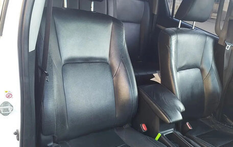 Toyota Hilux VIII, 2015 год, 2 400 000 рублей, 12 фотография