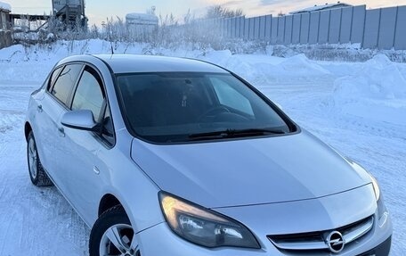 Opel Astra J, 2014 год, 550 000 рублей, 3 фотография
