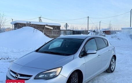 Opel Astra J, 2014 год, 550 000 рублей, 4 фотография
