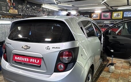 Chevrolet Aveo III, 2012 год, 930 000 рублей, 3 фотография