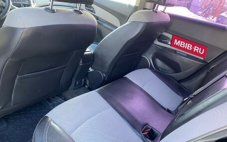 Chevrolet Cruze II, 2013 год, 750 000 рублей, 15 фотография