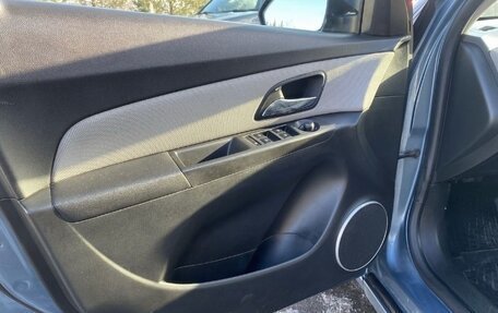 Chevrolet Cruze II, 2013 год, 750 000 рублей, 17 фотография