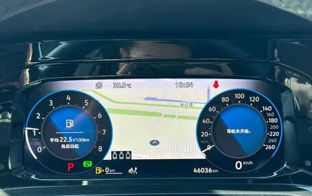 Volkswagen Golf VIII, 2022 год, 1 500 000 рублей, 12 фотография